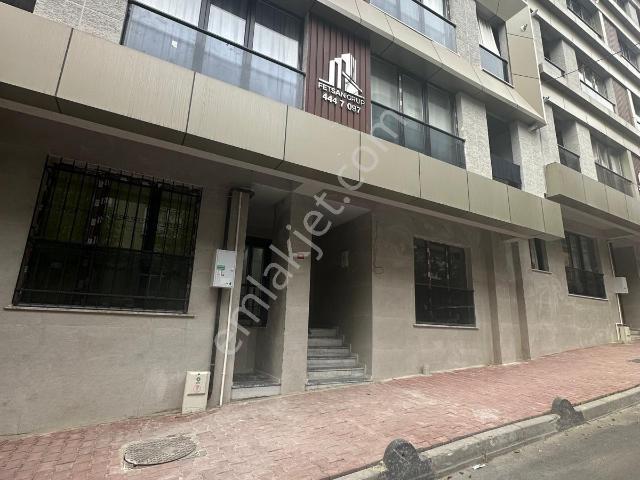 Serkan Gayrimenkulden Bahçelievler Hürriyet Mahallesinde Sıfır 2+1 Yüksek Giriş Daire