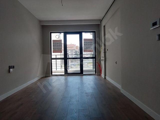 SERKANDAN BİRLİK TESK HOTEL YAKINI 1+1 ASANSÖRLÜ BALKONLU KONUT VE İŞ YERLERİ