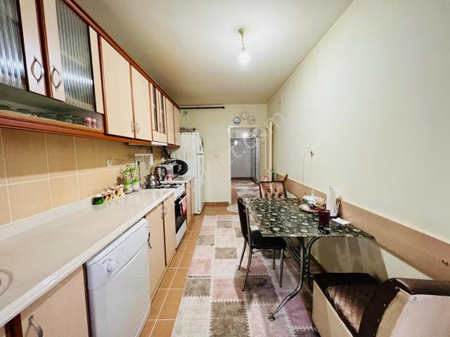 Serkent Te Cadde Kenarnda İçi Full Yapılı Kiralık 3+1 Daire