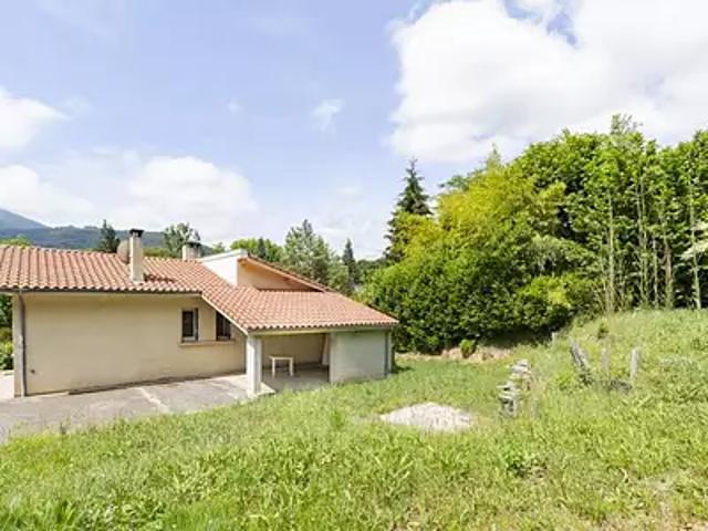 Serres sur Arget 09000 Achat / Vente maison 8 pièces t8 parking