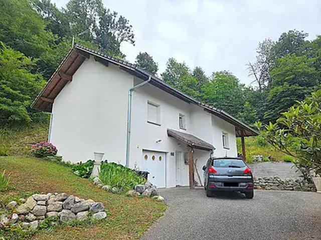 Serrières en Chautagne 73310 Achat / Vente maison 5 pièces t5 au dernier étage