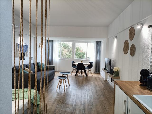 Sesimbra Beach House II