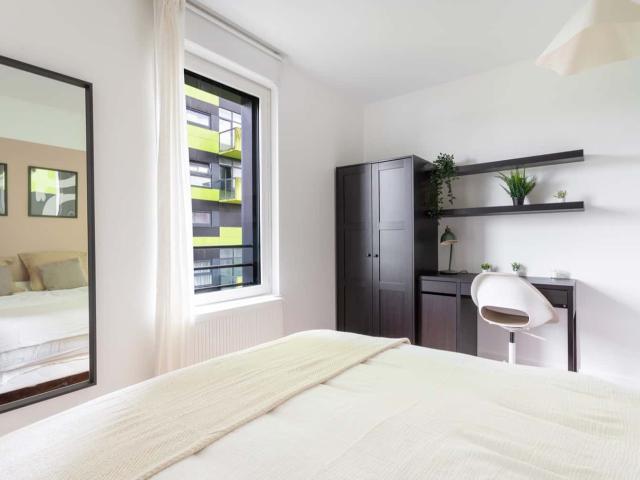 Settle into this modern 10 m² room – LIL19