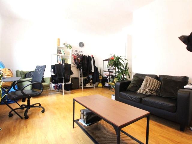 Settles Street, London E1, 1 bed flat to rent, £1,750 pcm | PrimeLocation