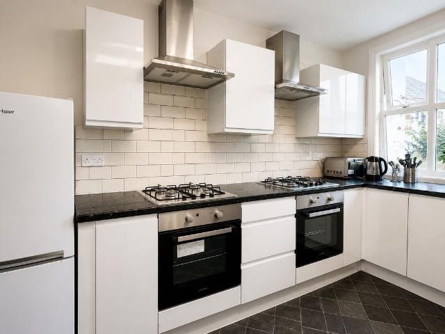 Settles Street, London E1, 2 bed shared accommodation to rent, £800 pcm | PrimeLocation