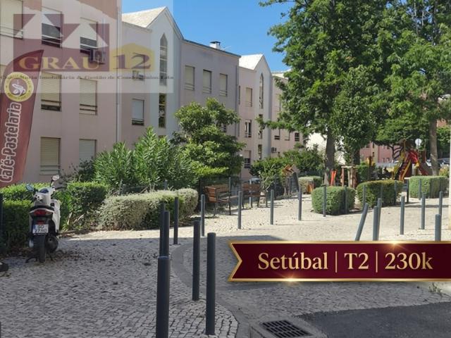 SETÚBAL. APARTAMENTO T2 NO VISO | RÉS DO CHÃO | 79,3 M²