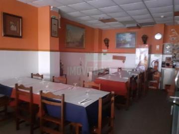 Amora, Distrito de Setúbal - Despensa, Cozinha equipada