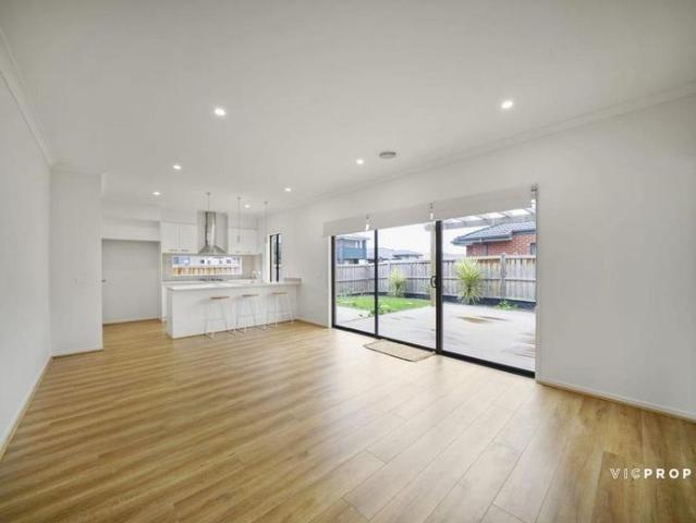 Set in a highly sought after pocket of Point Cook