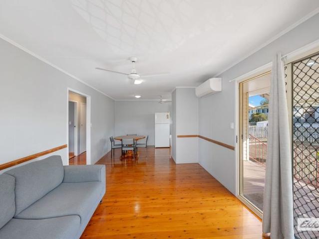 SET ON A GENEROUS BLOCK WITH A SPACIOUS FULLY FENCED YARD WITH DOUBLE SIDE ACCESS FOR THE WHOLE FAMILY TO ENJOY
