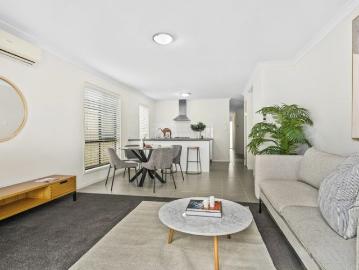 Set your sights on seaside living!