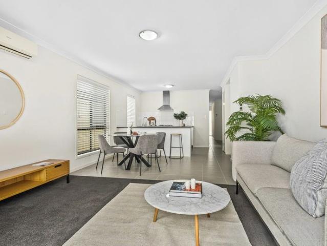Set your sights on seaside living!