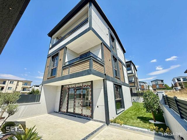 SETA GRUPTAM MÜSTAKİL 220m2 ARSALI FULL MANZARALI LÜKS VİL