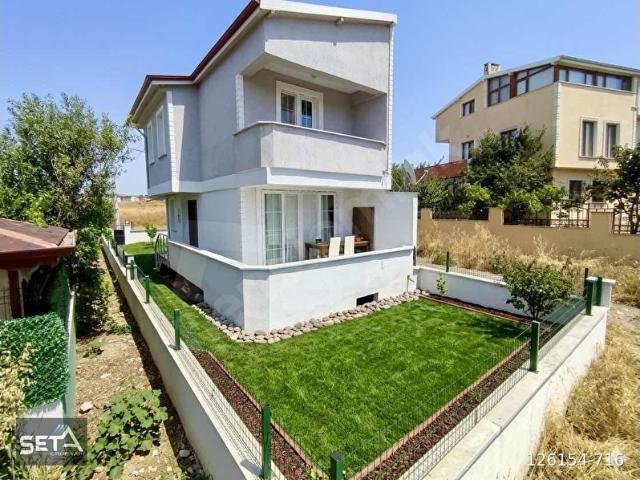 SETA GRUPÇARDAKLIGENİŞ BAHÇE MERKEZİ KONUMDA FIRSAT VİLLA.!