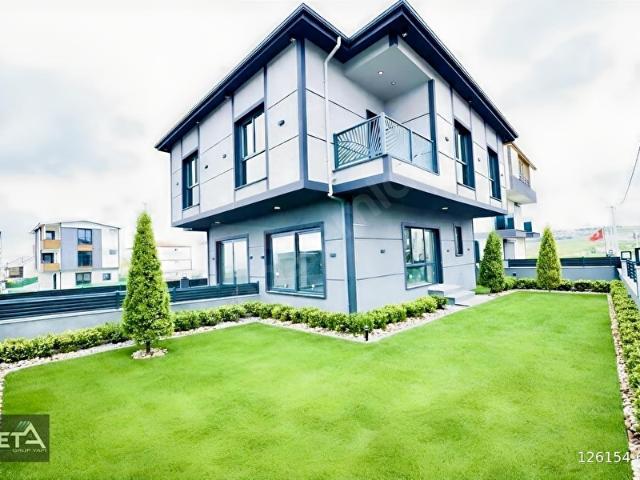 SETA GRUP KÖŞE BAŞI MERKEZDE 3+1 İSKANLI SAHİBİNDENN