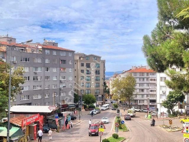 Setbaşı Namazgah Parkı Yanı Ara Kat Kiralık Daire