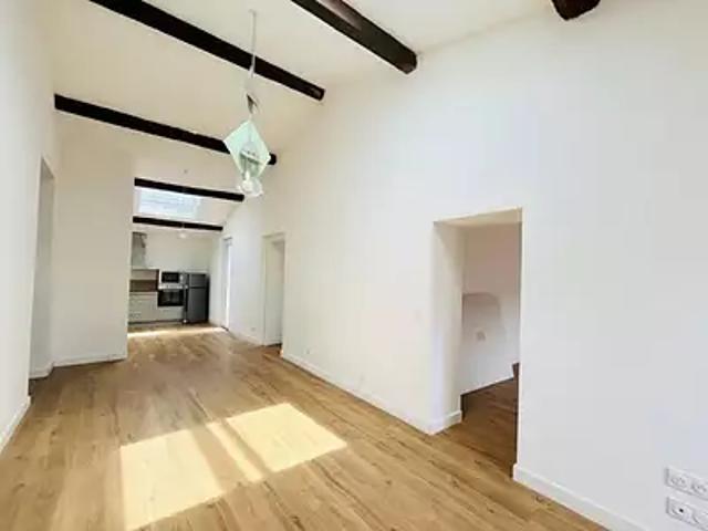 Sète 34200 Location appartement 3 pièces t3 au dernier étage