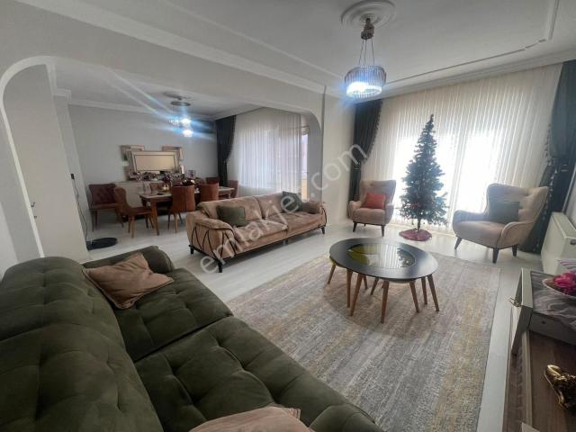 Setel Premiumdan K.bey Merkezde Bakımlı 4+1 Dublex Daire
