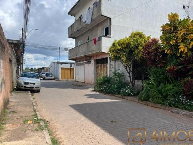 SETOR OESTE ESTRUTURAL: LOTE COM CASA INACABADA. OPORTUNIDADE ÚNICA!