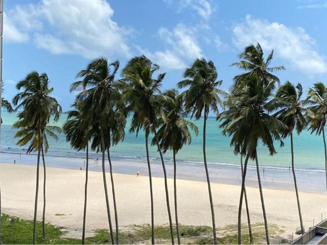 Seu Novo Lar com Vista para o Mar em Piedade. Apartamento de 1 quarto mobiliado