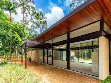 Seu Refúgio de Elegância e Conforto da Chácara Flora