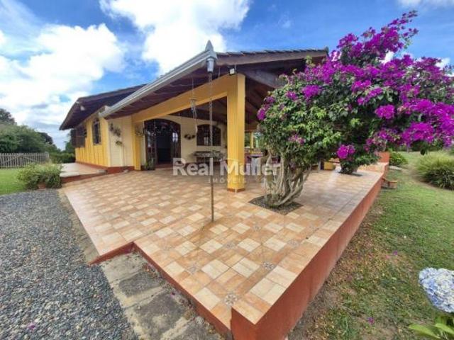 SEU REFÚGIO – CHÁCARA COMPLETA EM BALSA NOVA 32.263,60 M2