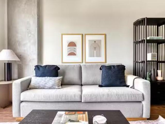 Seven, 615 W 7th St, Downtown Austin 1 Bedroom 1 Bath