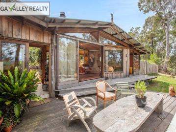 Bermagui, Bega Valley, Victoria - Cellar