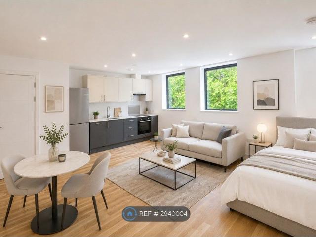 Seven Sisters Road, London N15, Studio to rent, £1,500 pcm | PrimeLocation