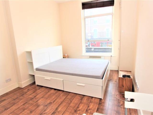 Seven Sisters Road N4, Studio to rent, £1,150 pcm | PrimeLocation