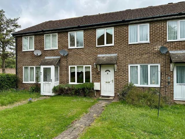 Sevenfields, Swindon SN6 2 bed detached house to rent £1,150 pcm £265 pw