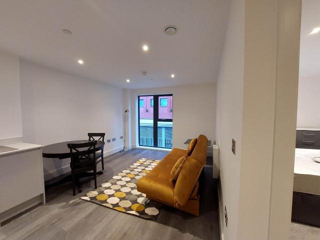 Severn Street, Birmingham B1, 1 bed flat to rent, £975 pcm | PrimeLocation