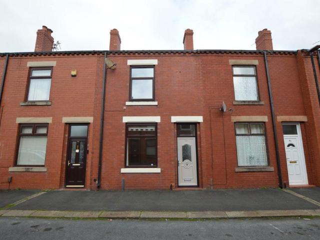 Severn Street, Leigh 2 bed terraced house to rent £850 pcm £196 pw