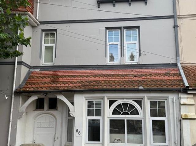 Severn Road, Weston Super Mare BS23, 1 bed flat to rent, £760 pcm | PrimeLocation