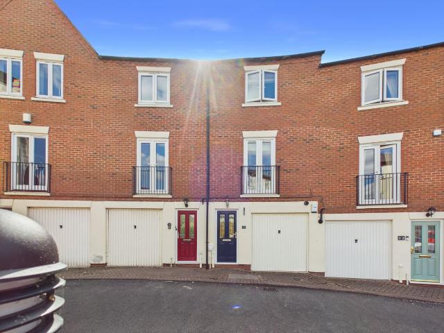 Severnside Mill, Bewdley DY12, 4 bed terraced house to rent, £1,600 pcm | PrimeLocation