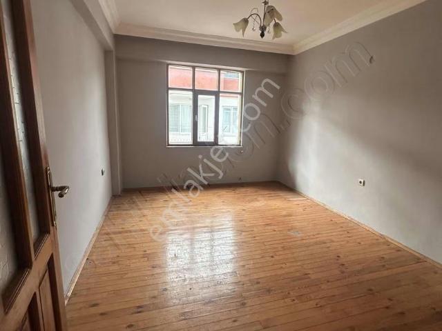 Sevgi Emlaktan Kiralık Dubleks Daire
