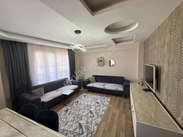 Sevgi Mahallesinde 3+1 Doğalgazlı Satılık Daire