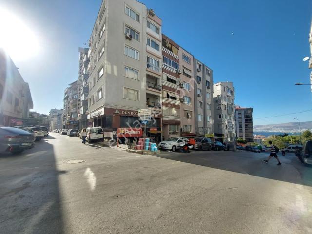 Sevgiyolu Yakını Deniz Manzaralı Arakat Merkezi Konumda Satılık Daire