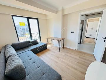 Sevinç'ten Yeni Mahallede Full Eşyalı Ara Kat 2+0 Kiralık Daire