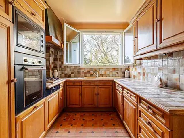 Sèvres 92310 Achat / Vente appartement 3 pièces t3 cave