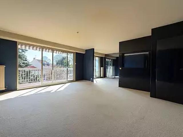 Sèvres 92310 Achat / Vente appartement 2 pièces t2 terrasse parking