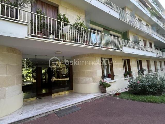 Sèvres – Appartement 4 pièces dernier étage potentiel locatif ou famille