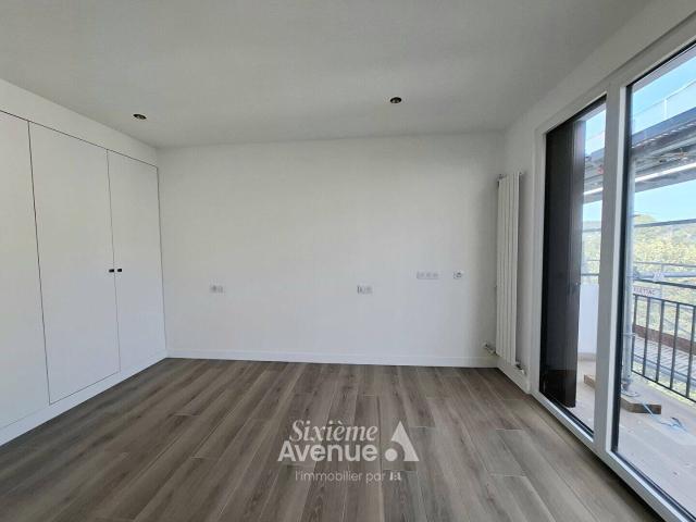SEVRES Beau 2 Pièces 45 m2 avec BALCON et BOX