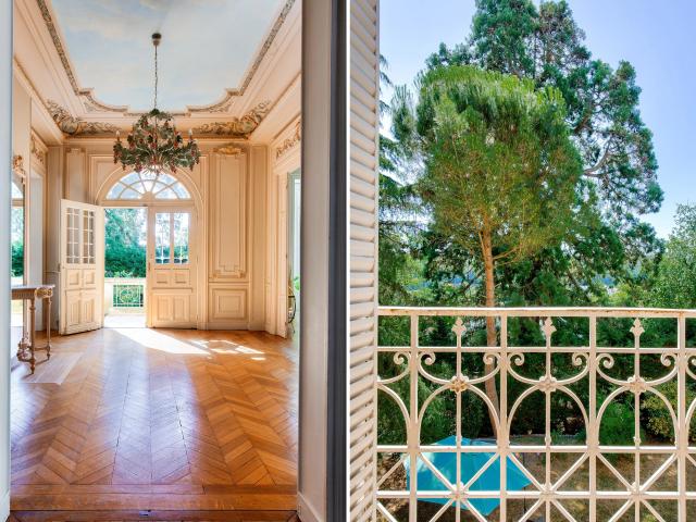 Sèvres MONESSE Maison meulière 473m² 5 chambres Terrain 1500m²