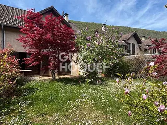 Sévrier 74320 Achat / Vente maison 4 pièces t4 au dernier étage terrasse