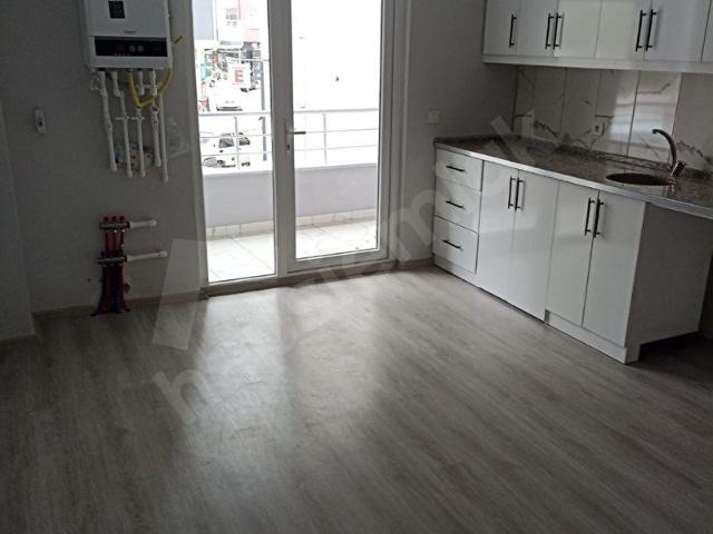 SEYDİŞEHİRDE KONUMU MERKEZİ SIFIR EŞYALI KİRALIK 1+1 BELEDİYE YAKINI
