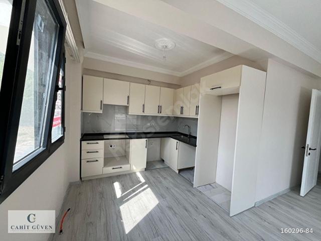 SEYDİKEMER GERİŞBURNU MAHALLESİNDE 2+1 KİRALIK DAİRE