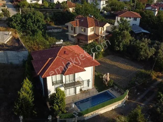 Seydikemer Döğer Mahallesinde Satılık Lüks Villa!