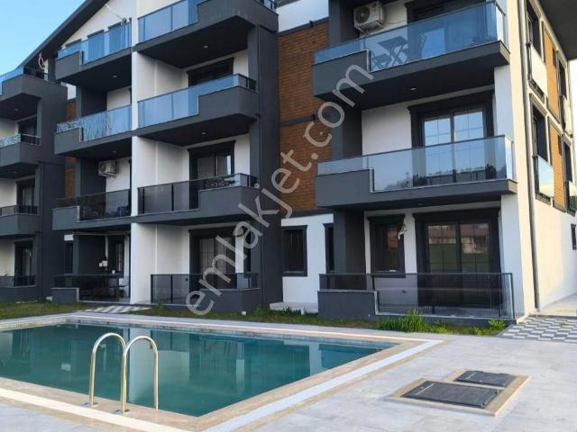 Seydikemer Gerişburnu Mevkii 3+1 Çatıdublex Bahçe Giriş Satılık Daire