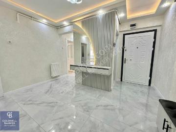 Seyhan Selviden Cadde Üstü Kat Konumunda Full Yapılı 3+1