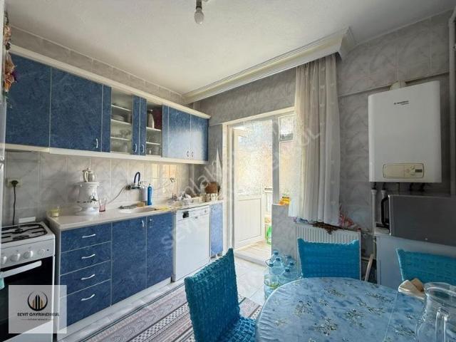 ▄seyit Gayrimenkul▄19 Mayıs Mh.özgürlük Cad.üzeri 2.kat Bağımsız